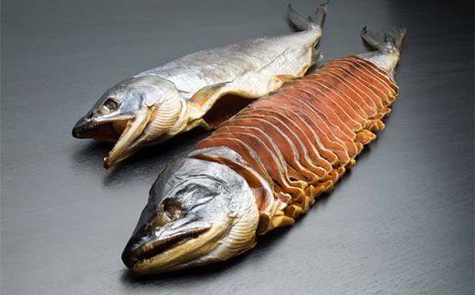 蔵造り塩引き鮭 6切詰合せ 北のハイグレード食品 北海道 シャケ 鮭 さけ サケ 魚 魚介 海産物 食品 F6S-561