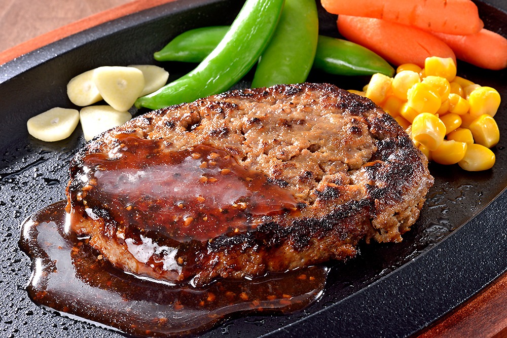 北海道産牛熟成ハンバーグ～北大との共同開発製法！～