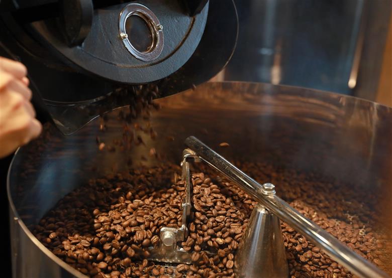 【定期便：6ヶ月】特選五銘柄 スペシャルティコーヒー 200g x 5袋（豆）