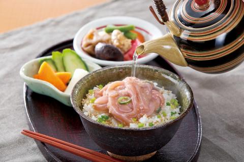 布目 社長のいか塩辛 極 (200g×2個×2セット)_HD055-017 2セット