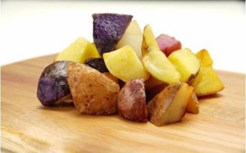 じゃがいもFACTORY  produced by NANAMI 彩りポテト（500g×3袋）_HD092-009