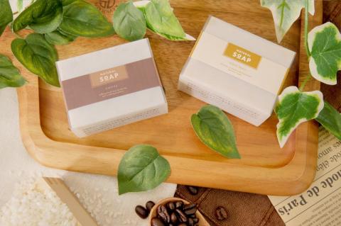 無添加 北海道／アップサイクルから誕生したオーガニック石鹸 米ぬか・コーヒーせっけん_HD106-001
