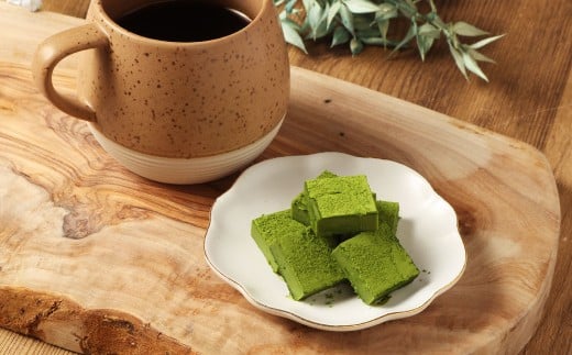 【6回定期便】 《冷凍》 北海道生チョコレート （抹茶） 5箱×6回 合計30箱 生チョコレート 生チョコ チョコレート チョコ スイーツ 北海道 小樽市