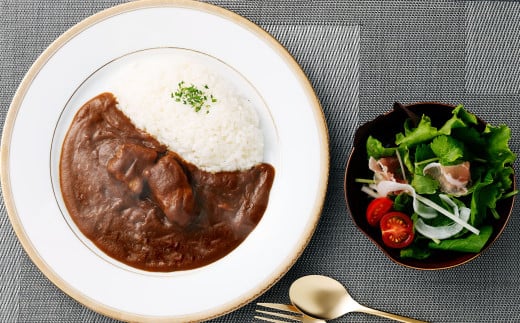 オーベルジーヌ監修 冷凍ビーフカレー 180g×3袋 （計540g） オーベルジーヌ ビーフカレー カレー ビーフ 冷凍カレー カリー スパイスカレー 北海道 小樽市 冷凍