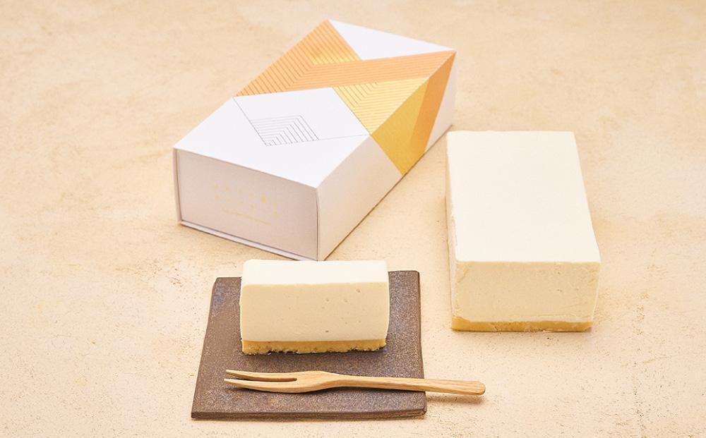 ふたりに贈る チーズケーキ (純白のレアチーズケーキ) 1個 約550g