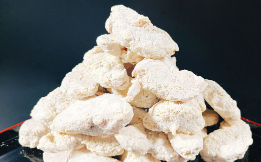 2つの味が楽しめる！ 北海道産 真ふぐ唐揚げ （しょうゆ味 ＆ 昆布しお味） 1kg （各500g×1） 2種類 真ふぐ 真フグ ふぐ フグ 唐揚げ 魚 さかな 魚介 海鮮 醤油味 昆布塩味 こんぶ塩味 食べ比べ セット 北海道 小樽市 冷凍