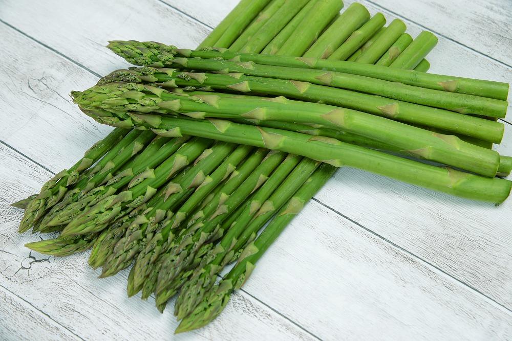 旭川産朝もぎ☆訳あり☆グリーンアスパラガス1kg(2026年5月中旬～発送予定)【生産者応援企画】_01943