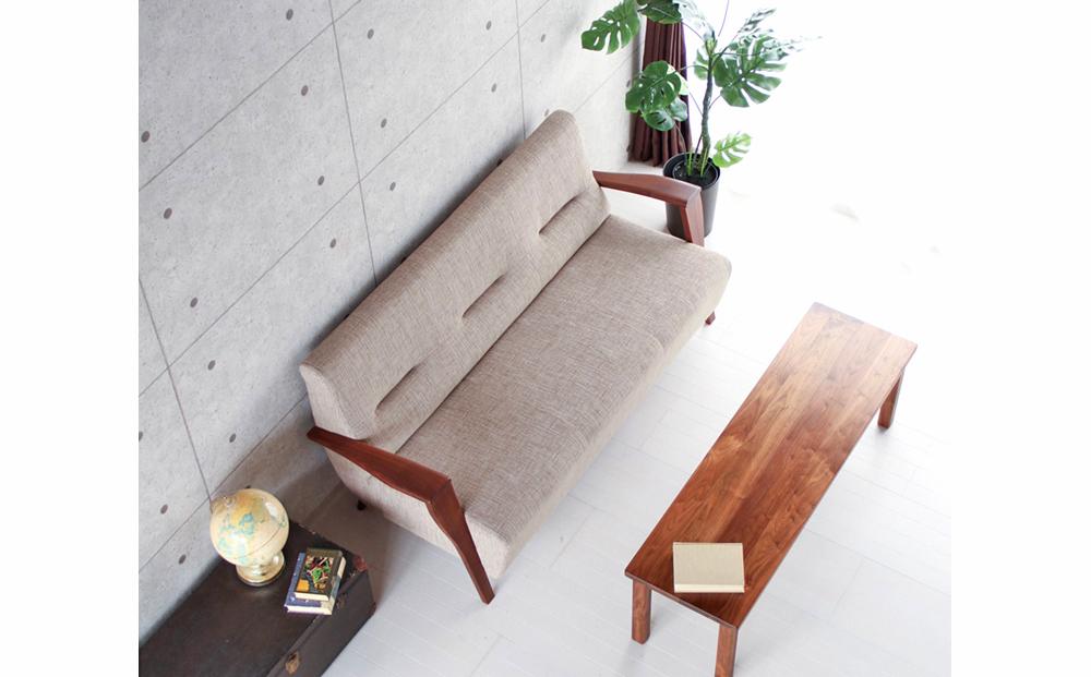 旭川家具　宮田産業　クワトロ3人掛け　ウォールナット 【 国産 無垢 インテリア 木製 ナチュラル ソファ ソファー 2.5人掛け 3人掛け リビング ダイニング 北海道 】_01509