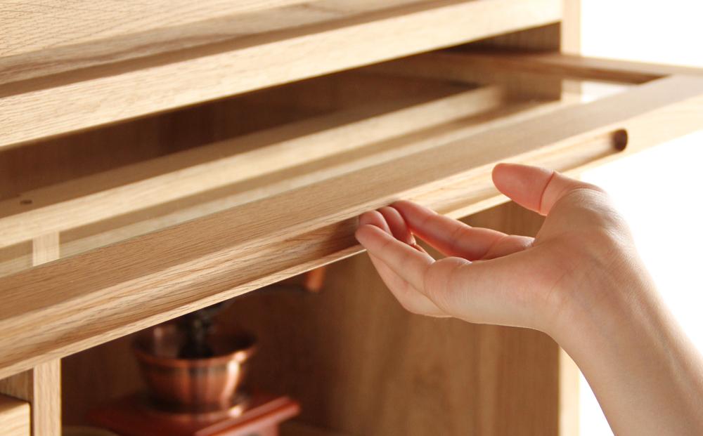 旭川家具 山室家具製作所 ココ キャビネット3段 北海道ナラ 【 国産 無垢 インテリア 木製 ナチュラル キャビネット 食器棚 キッチンボード 収納 キッチン 北海道 】_04585