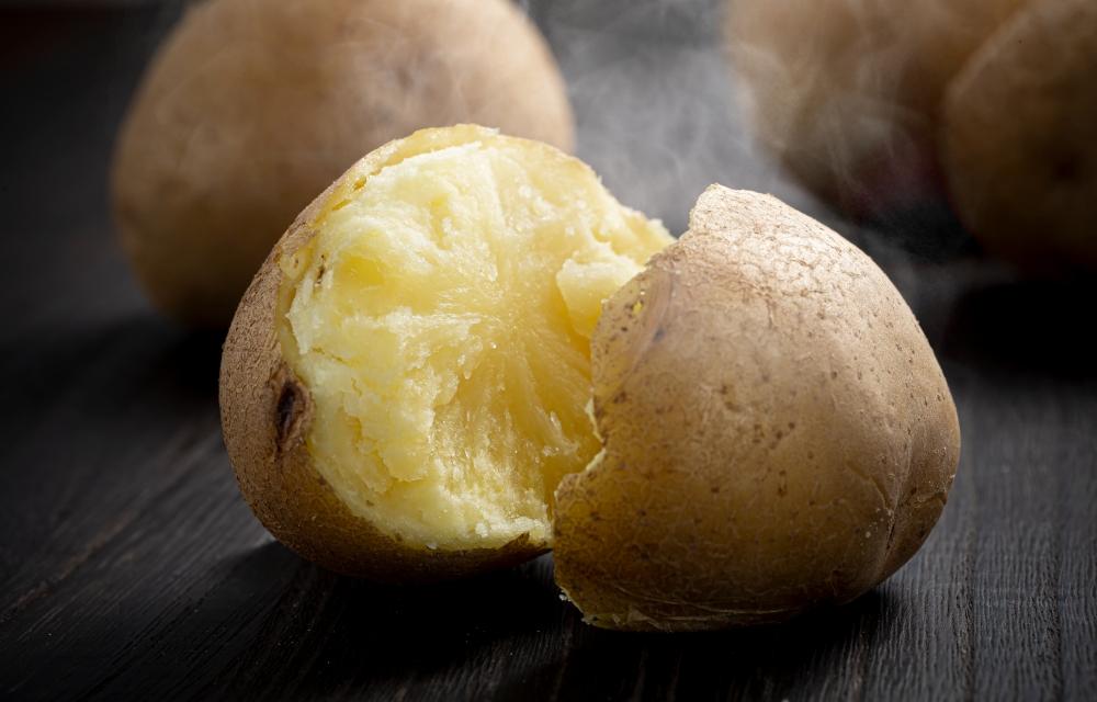 秋とれたて 新じゃが キタアカリ 8kg(2025年10月発送開始予定)北海道産じゃがいも ジャガイモ 【 じゃがいも いも イモ 芋 野菜 産地直送 旬 お取り寄せ 旭川市 北海道 】_03813