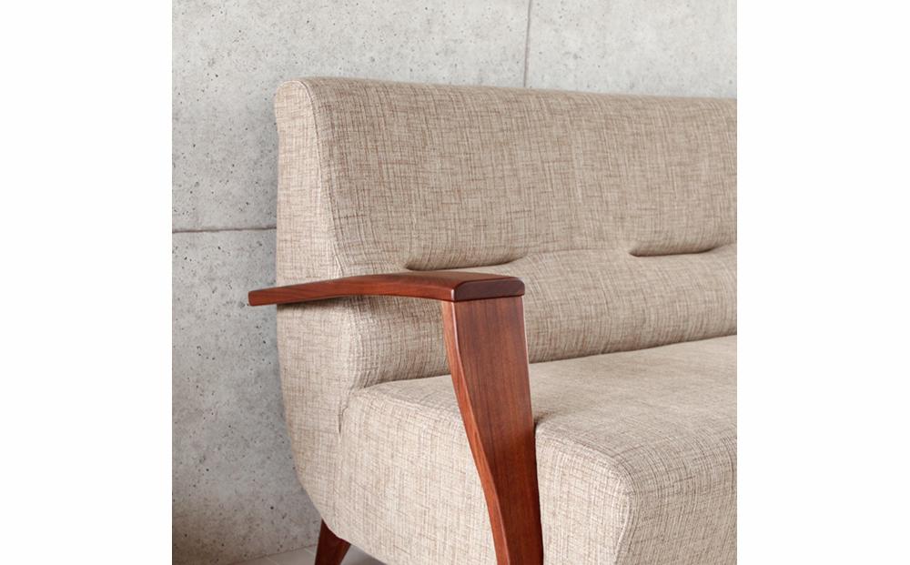 旭川家具　宮田産業　クワトロ3人掛け　ウォールナット 【 国産 無垢 インテリア 木製 ナチュラル ソファ ソファー 2.5人掛け 3人掛け リビング ダイニング 北海道 】_01509