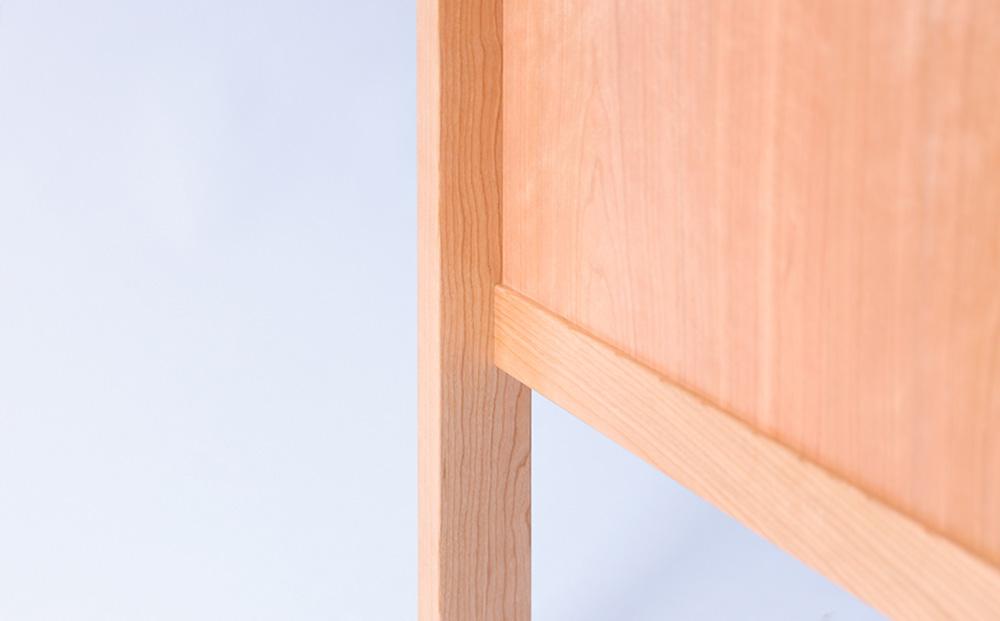 旭川家具 MUKU工房オリジナル MKソファ 140 チェリー 【 国産 無垢 インテリア 木製 ナチュラル ソファ ソファー 2人掛け コンパクトソファ リビング ダイニング 北海道 】_01788