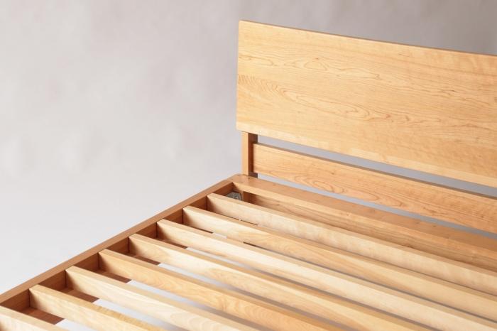 旭川家具 MUKU工房オリジナル ムク ベッド シングル チェリー 【 国産 無垢 インテリア 木製 ナチュラル すのこ シングルベッド ベッドフレーム 寝室 北海道 】 _02929