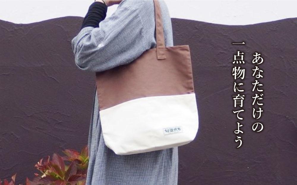 旭川発の帆布バッグ「緑道帆布」縦型トートバッグ（生成×モカブラウン）_03712