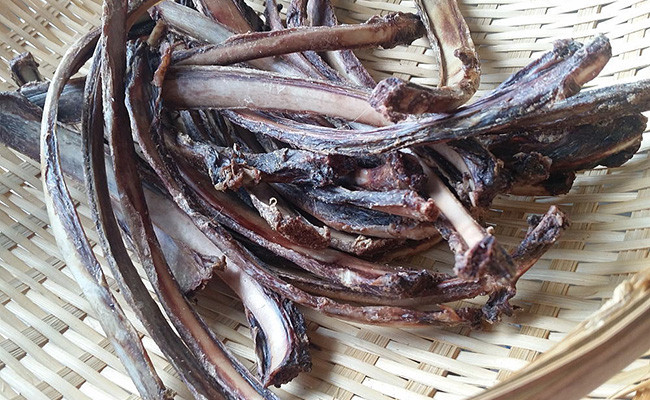 えぞ鹿肉リブ骨（バラ）600g（自然食材ペットの健康を考えた無添加おやつ） ふるさと納税 ドッグフード_F4F-0853