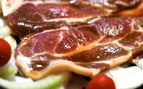 【釧路発祥のザンギ＋豚じん】 ザンギ屋さんのギフトセット 味付き 各種300g×4 唐揚げ 肉 _F4F-2124