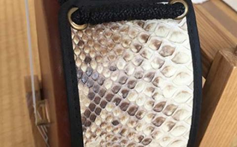 えぞ三弦 樫(えぞ鹿の皮使用) エゾ 蝦夷 エゾシカ 鹿の皮 楽器 弦楽器 _F4F-8897