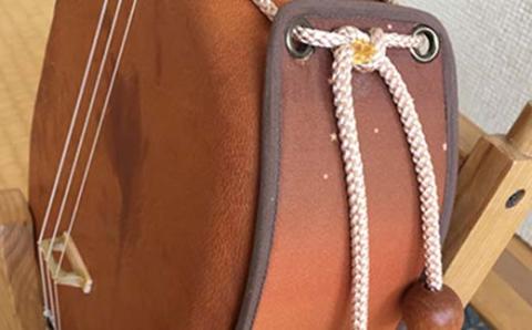 えぞ三弦　樫(えぞ鹿の皮使用)薄茶 釧路 弦楽器 楽器 エゾ鹿 エゾシカ 蝦夷 釧路市 _F4F-8898