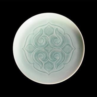 AINU×有田焼 斎藤政輝デザイン 2枚 セット アイヌ 阿寒 民芸品 北海道 雑貨 グッズ 日用品 民芸 伝統 文様 _F4F-2578