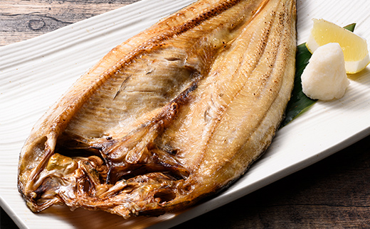 北海道産 大真ホッケ開き干し 3枚 ほっけ 小分け 開き 海鮮 魚 北海道 国産 真空パック 干物 焼き魚 おかず F4F-8620