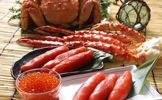 【毛蟹・たらば・魚卵の豪華セットD】ボイル毛がに2.0kg（4尾入）・ボイルタラバ脚1.0kg・イクラ醤油漬90g・たらこ1.0kg（1箱）・明太子1.0kg（1箱） _F4F-8818