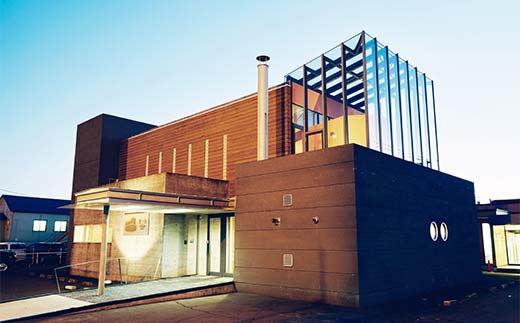 デザイン 毛綱毅曠 ヴァケーションハウス 霧ノ音 一棟貸切り 宿泊 プライベート空間 フリードリンク 建築 毛綱毅曠 アート 多目的ホール 釧路 旅行 グループ _F4F-8254