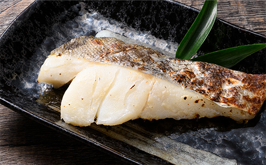 【期間限定！寄附額改定↓！】真鱈粕漬け2切×4 (約720g） 真鱈 海鮮 魚 漬魚 個包装 真空パック 小分け簡単 冷凍 おかず _F5F-0249