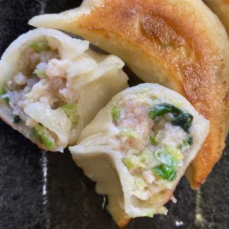 【期間限定！寄附額改定↓！】しあわせの黄色いチーズ＆バター・しそみそ餃子・昆布と牡蠣の旨味だし餃子 _F4F-2516