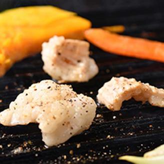 【12月22日までの入金で年内発送】【これぞ北海道産 極上赤身肉】 小腸 200g×3パック 阿寒モルト牛 北海道 ふるさと納税 肉 牛 牛肉 ホルモン モツ 冷凍 焼肉 BBQ もつ鍋 阿寒モルト牛 北海道産 _F4F-4172