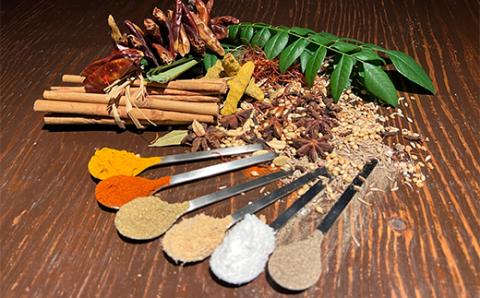 ひだまり薬膳スパイスカレー 2個 _F4F-2881