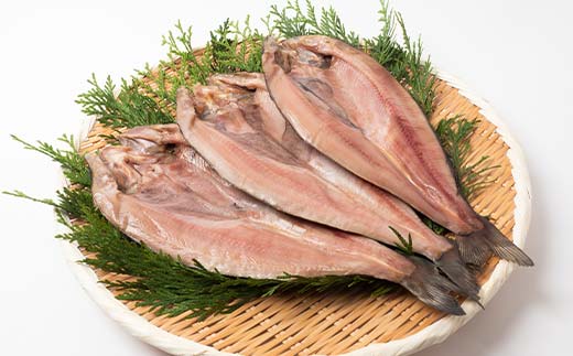 【期間限定！寄附額改定↓！】【北海道産】開き真ほっけ 3枚 ホッケ ほっけ 開き 海鮮 魚 北海道 国産 真空パック 贈答 ギフト 贈り物 お中元 御中元 人気 _F4F-5086