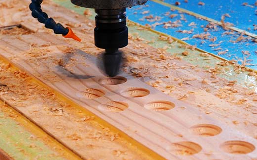 【期間限定！寄附額改定↓！】つぶ下駄 3個穴 盛付台 木製 カラマツ 盛付皿 つぶ下駄 木皿 _F4F-8182