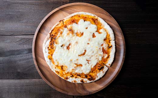 北海道産窯焼き冷凍ピザ 4枚セット 「宝醇なトマトソースの軌跡＆至神のゴールディチーズ」 冷凍ピザ ピッツァ PIZZA チーズ 小麦 本格 マルゲリータ クワトロフォルマッジ ギフト プレゼント 釧路 北海道 _F4F-8546