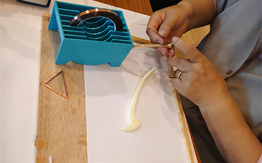 ★地元職人と一緒にガラス材を加工して小物を作るガラス細工教室「カフェ＆雑貨cache cache(カシュカシュ）」★ 北海道釧路市 ガラス細工 雑貨 地域 体験 道東 港町 観光 _F5F-0304