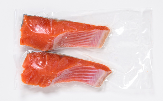 【期間限定！寄附額改定↓！】甘塩紅鮭 2切×6袋 計12切れ 真空入り 紅鮭 さけ サケ シャケ 鮭 塩 冷凍 おかず お弁当 厚切り 切り身 魚 F4F-8616