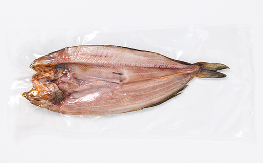 北海道産 大真ホッケ開き干し 3枚 ほっけ 小分け 開き 海鮮 魚 北海道 国産 真空パック 干物 焼き魚 おかず F4F-8620