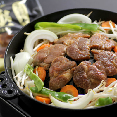 とかち帯広 らむ亭セット [極x2/ジンギスカンx1/仔羊x1/とんジンx2/牛サガリx1]【配送不可地域：離島】