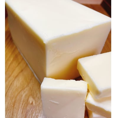 十勝産クリーム使用ゴルゴンゾーラベイクドチーズケーキ(ガトーリコブルー)と北海道産有塩バターのセット【配送不可地域：離島】