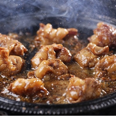 豊西牛 お試しセット (サイコロステーキ 黒にんにくみそホルモン 切り落としスライス)【配送不可地域：離島】