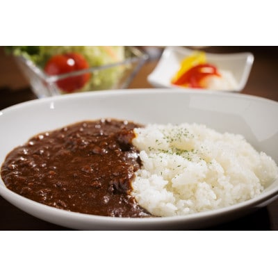 【十勝産A5黒毛和牛肉使用】北海道産原料100%で作った洋風和牛カレー180g×5個【配送不可地域：離島】