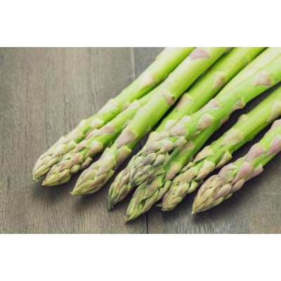 【先行受付】グリーンアスパラ2L 約800g(5月上旬より発送予定)【配送不可地域：離島】