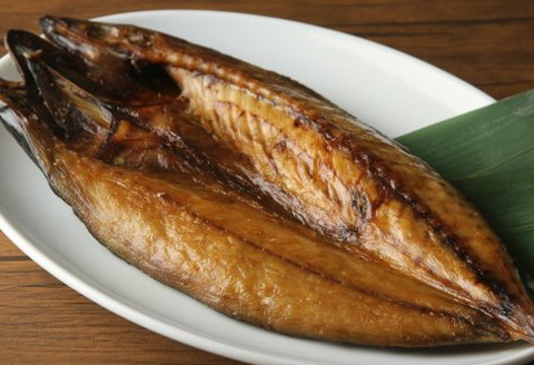 ボリューム満点 開きサバ 4枚セット ( さば 鯖 開き 真空パック 魚 さかな 魚介類 ふるさと納税 )【094-0091】