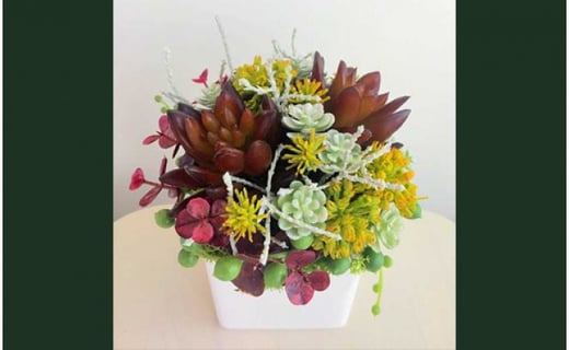 【ギフト用】美流渡の森 アーティフィシャルフラワー・アレンジメント 多肉植物 ラウンドアレンジメント(ブラウン)【12216】[a110-016]