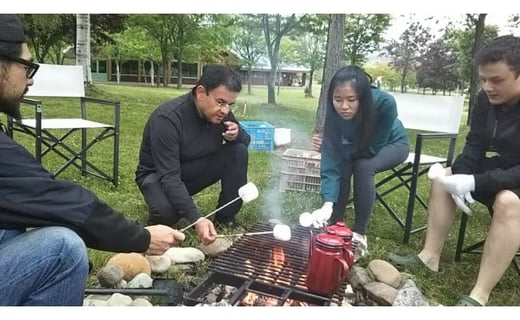 焚き火カフェ体験～炎のゆらぎで癒される休日～【18115】[a115-015]