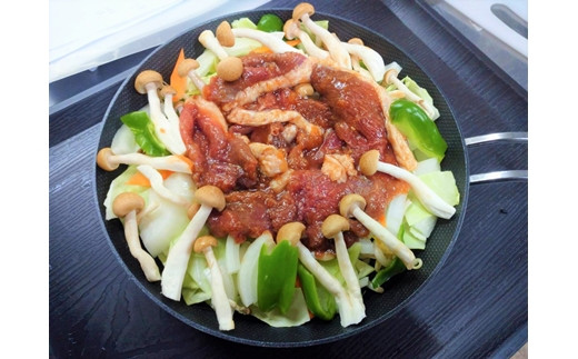 北海道岩見沢産フランス鴨もも肉焼肉用200g＜配送地域限定：沖縄・離島不可＞【55008】[a138-008]