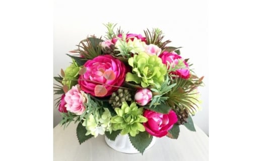 【ギフト用】美流渡の森 アーティフィシャルフラワー・アレンジメント ピンク、グリーン（ブリキ花器シリーズ）【12203】[a110-003]