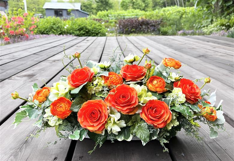 美流渡の森　アーティフィシャルフラワー・アレンジメント(横長オレンジ系)
