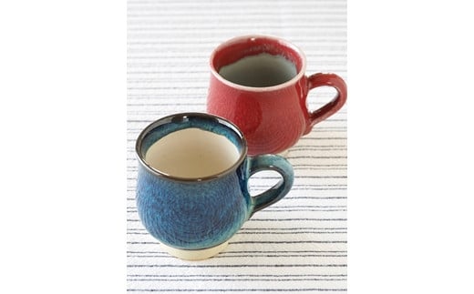 開窯70年の伝統 北海道のやきもの こぶ志窯 マグカップ2個【03102】[a102-002]