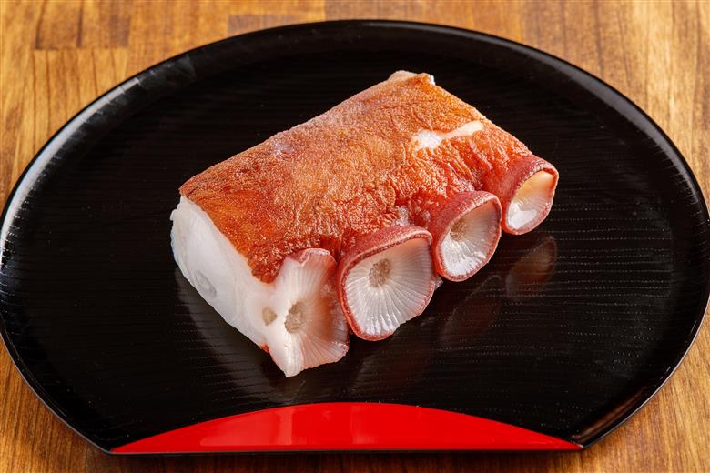 【12/15までのご入金で年内発送】網走産 活〆ボイルタコ足 1kg～ ABBI008