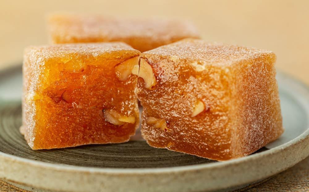 アンテナショップPiPaセレクト「美唄名物くるみ餅１２個入 （平成15年天皇皇后陛下献上品）」